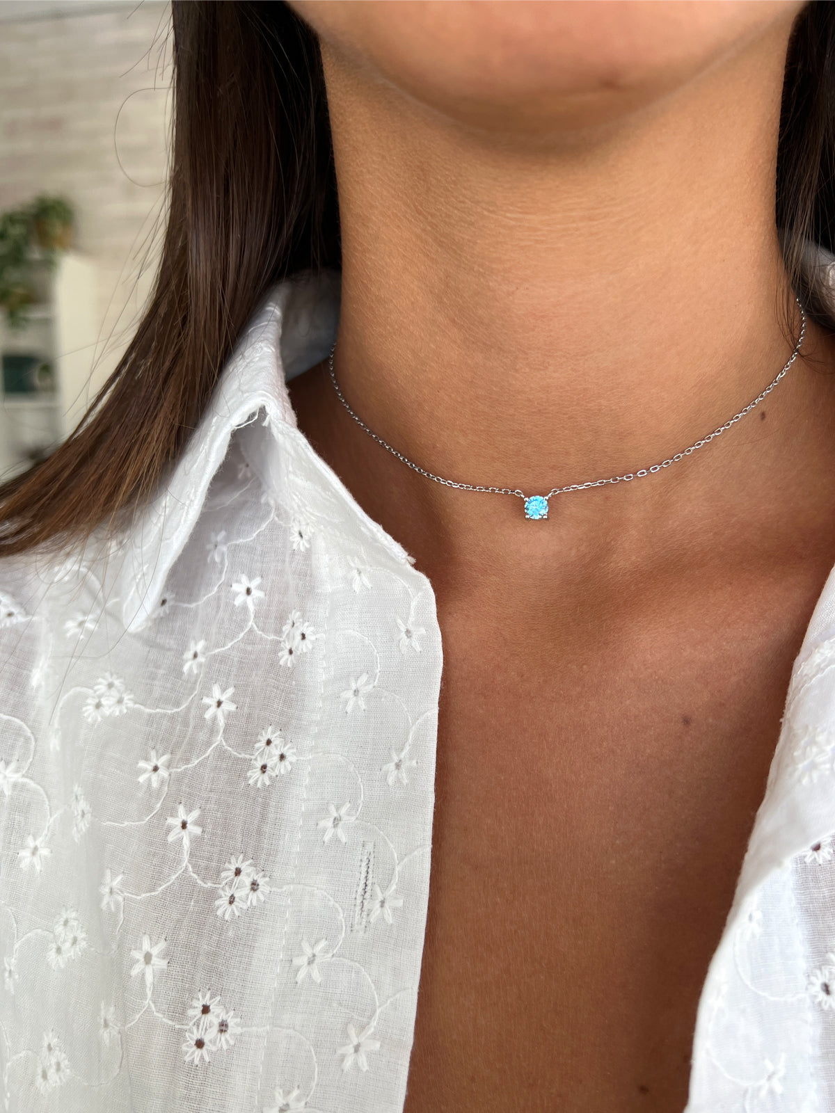 שרשרת צמודה סוליטר תכלת