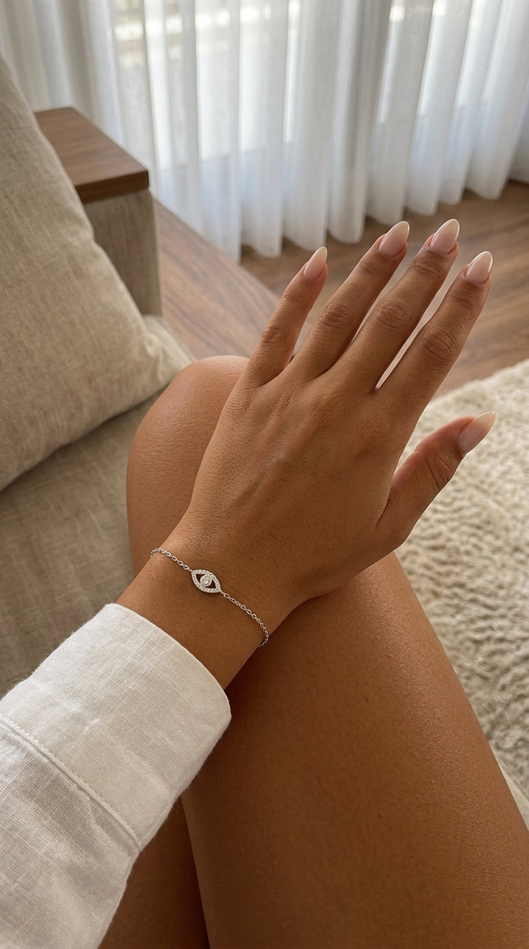 צמיד עין קטנה