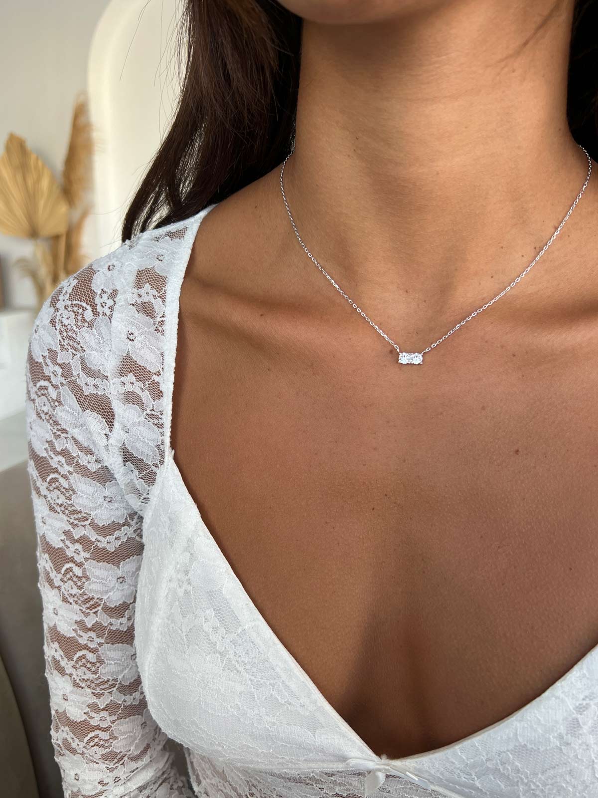 שרשרת צמודה שני סוליטרים