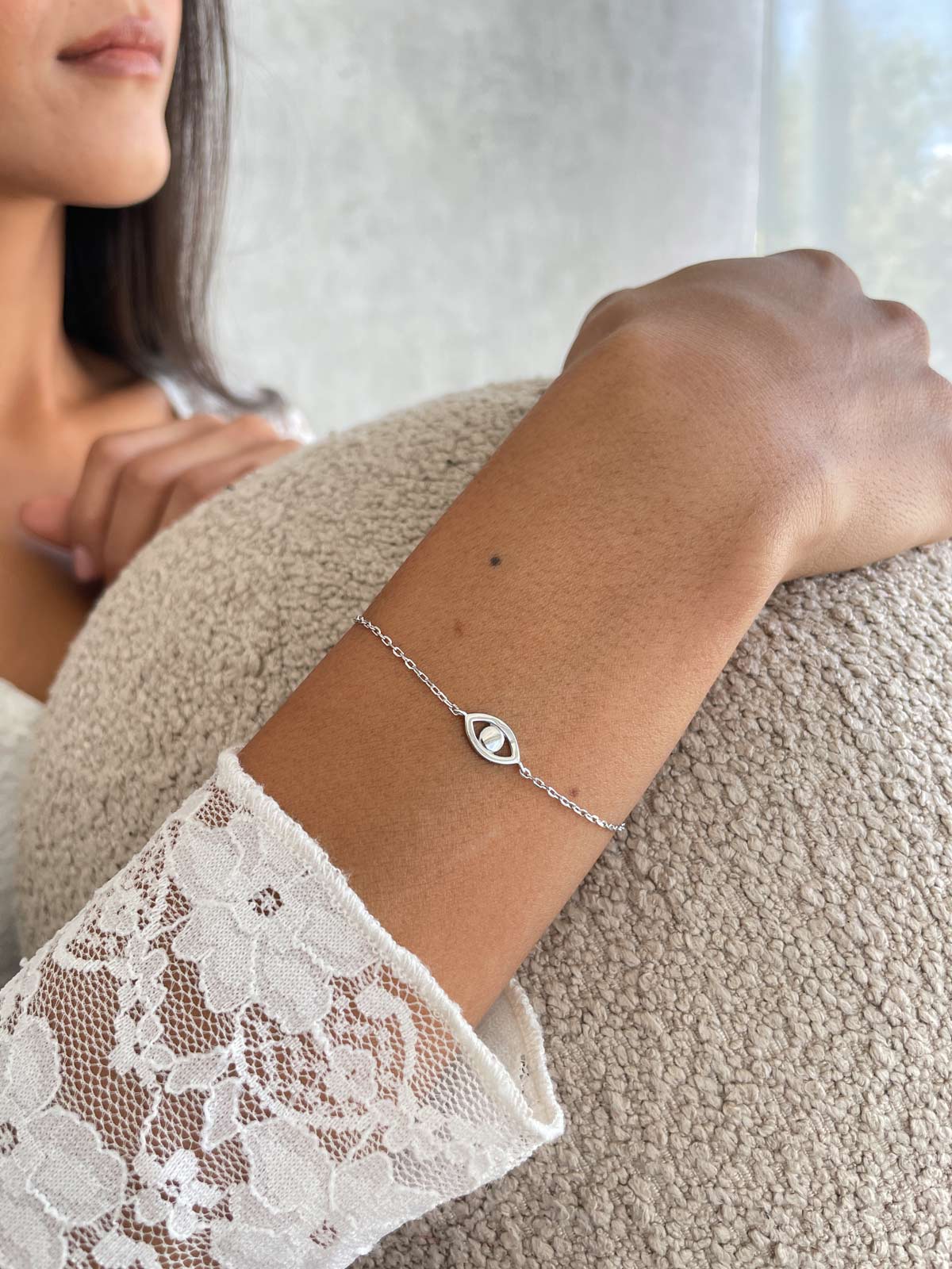 צמיד עדין עין חלקה