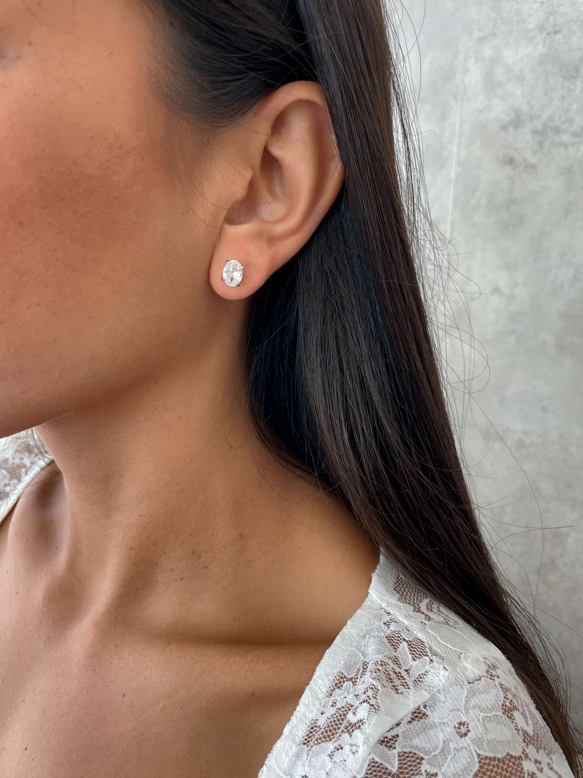 עגילים צמודים זירקון אליפסה