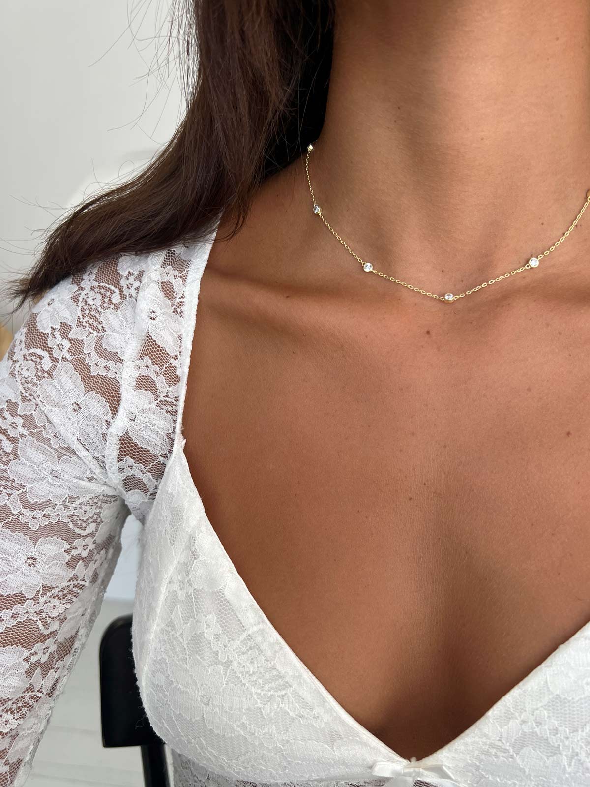 שרשרת צמודה סוליטרים