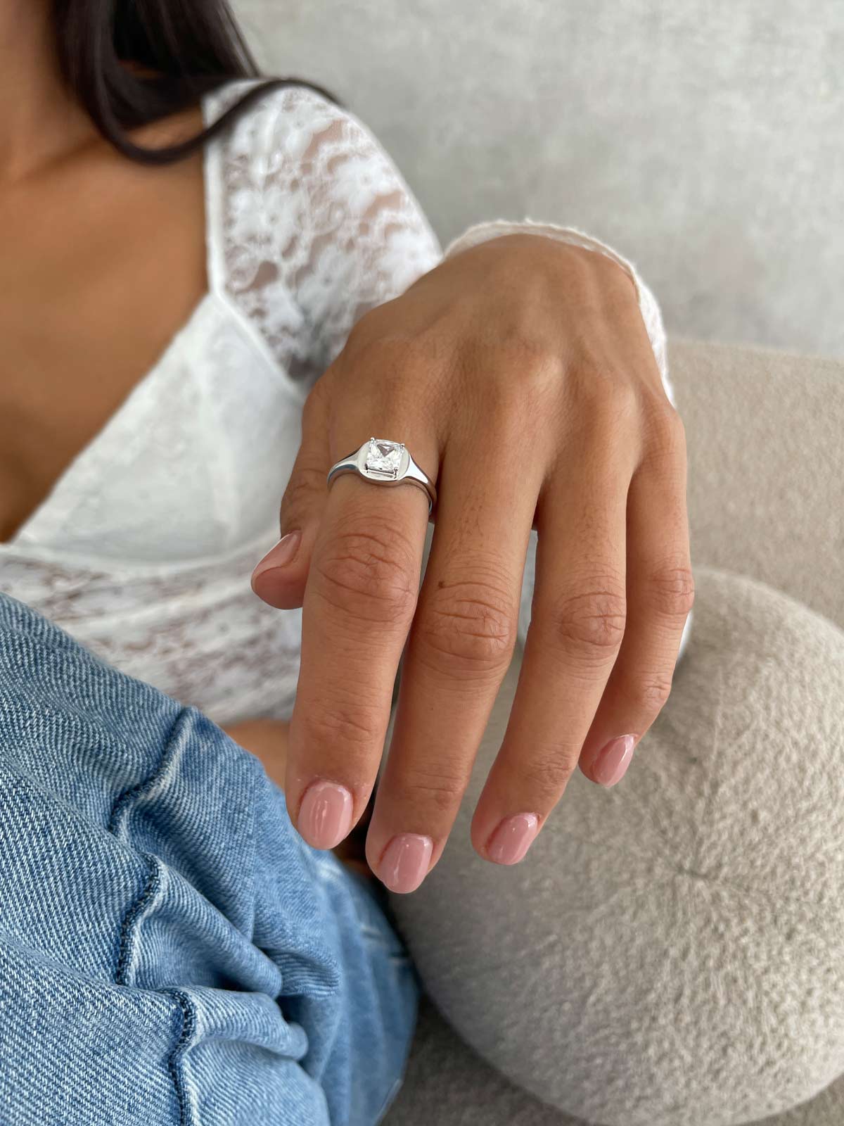 טבעת סוליטר מרובע