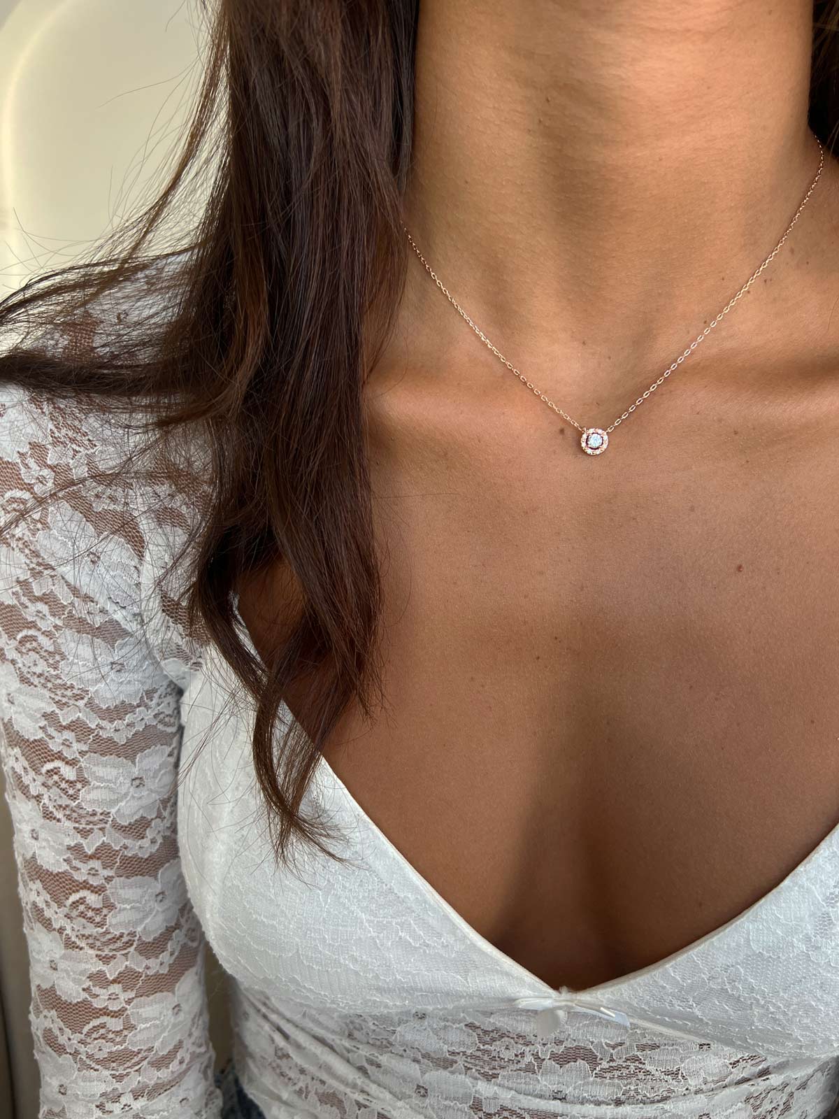 שרשרת צמודה סוליטר משובץ