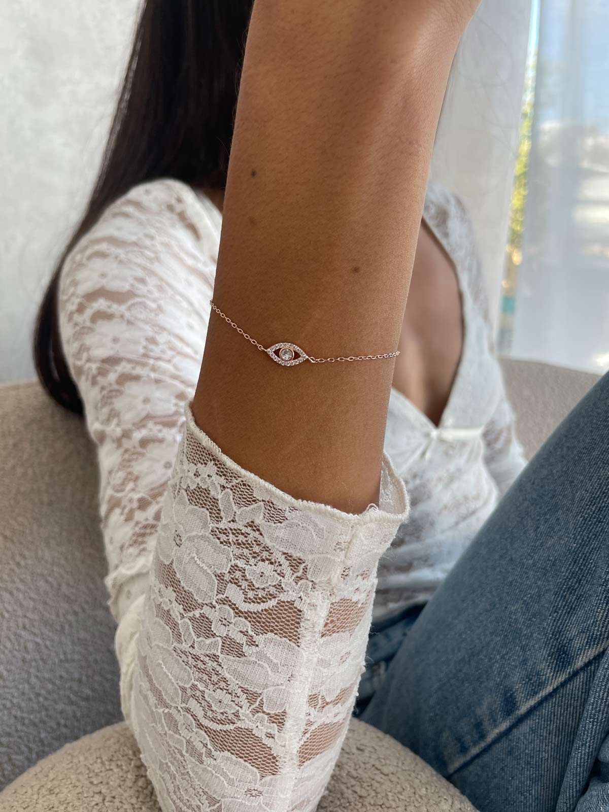 צמיד עין קטנה