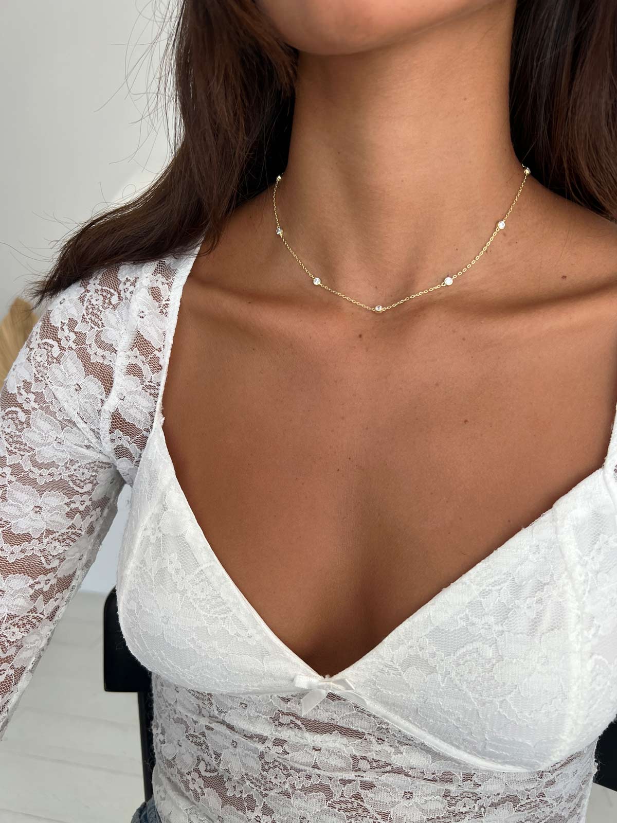 שרשרת צמודה סוליטרים