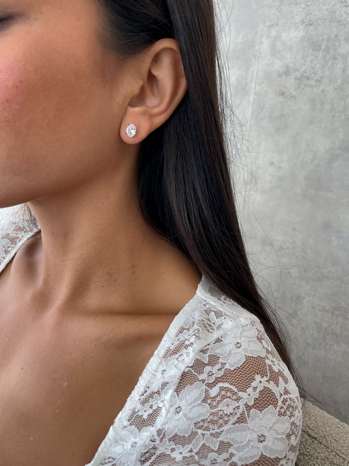 עגילים צמודים זירקון אליפסה