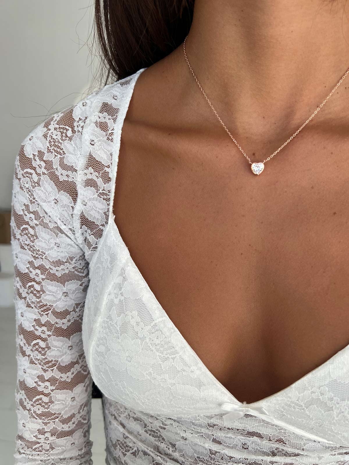 שרשרת צמודה סוליטר בזל לב