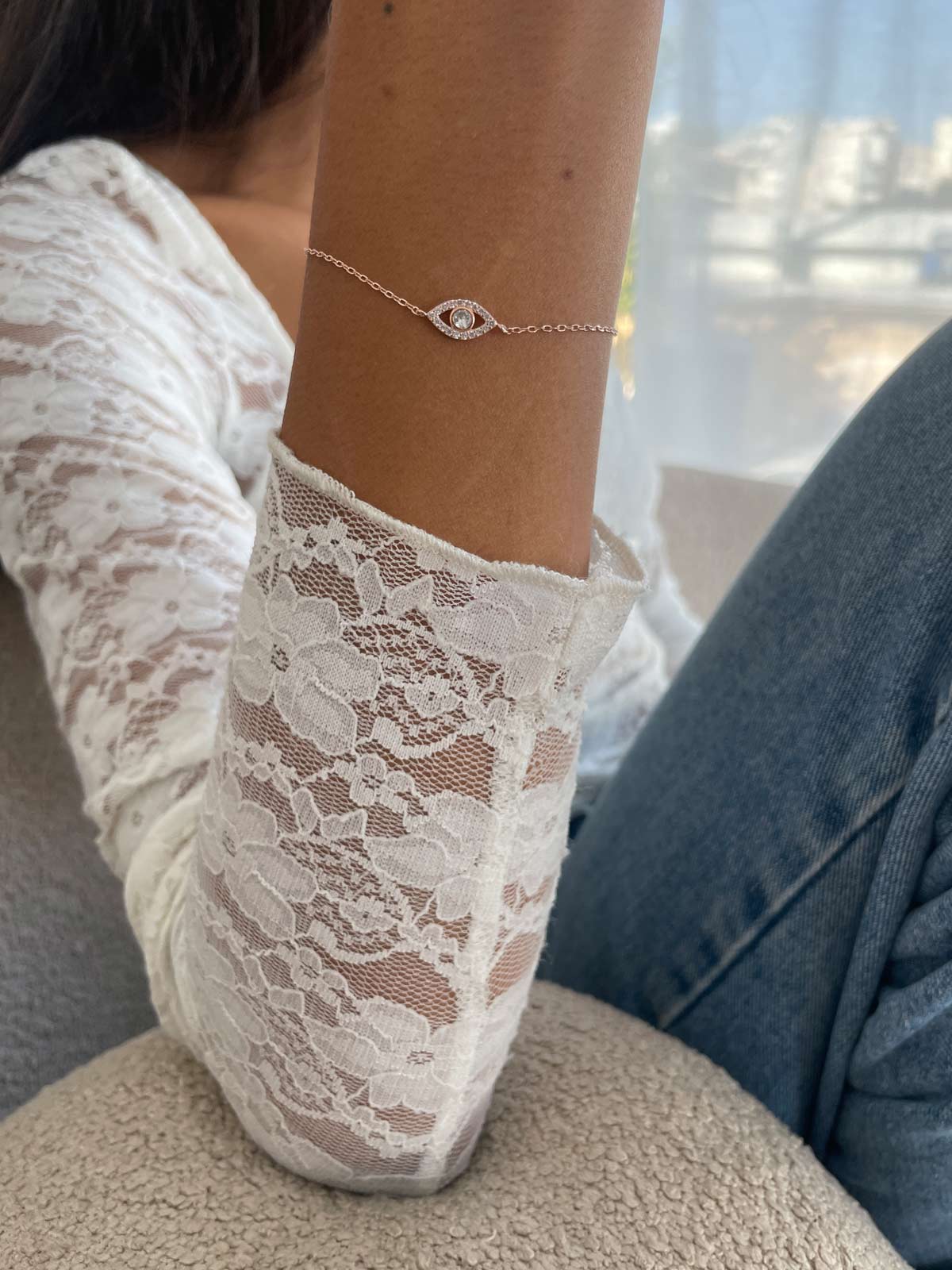 צמיד עין קטנה