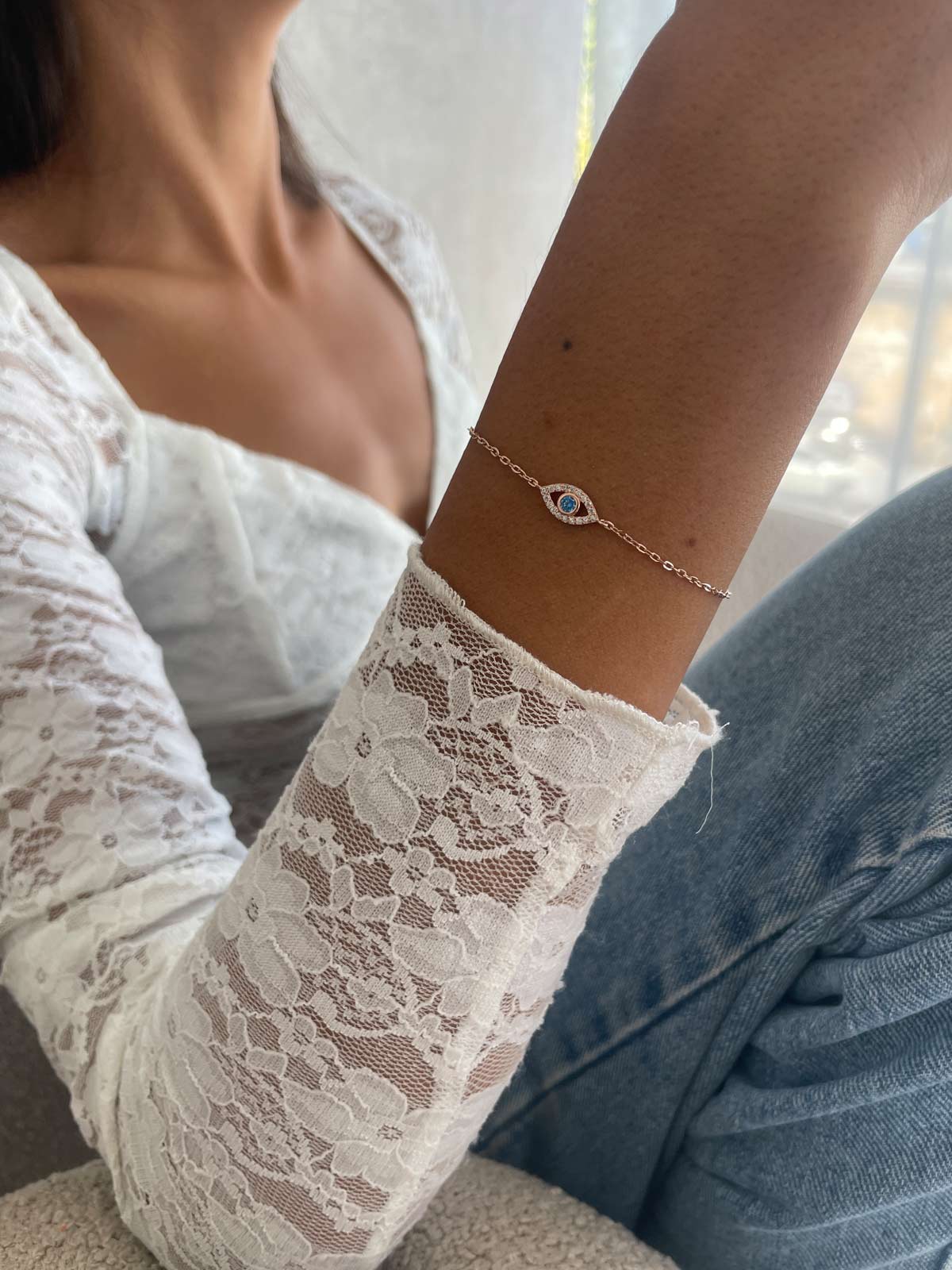 צמיד עין קטנה אבן תכלת