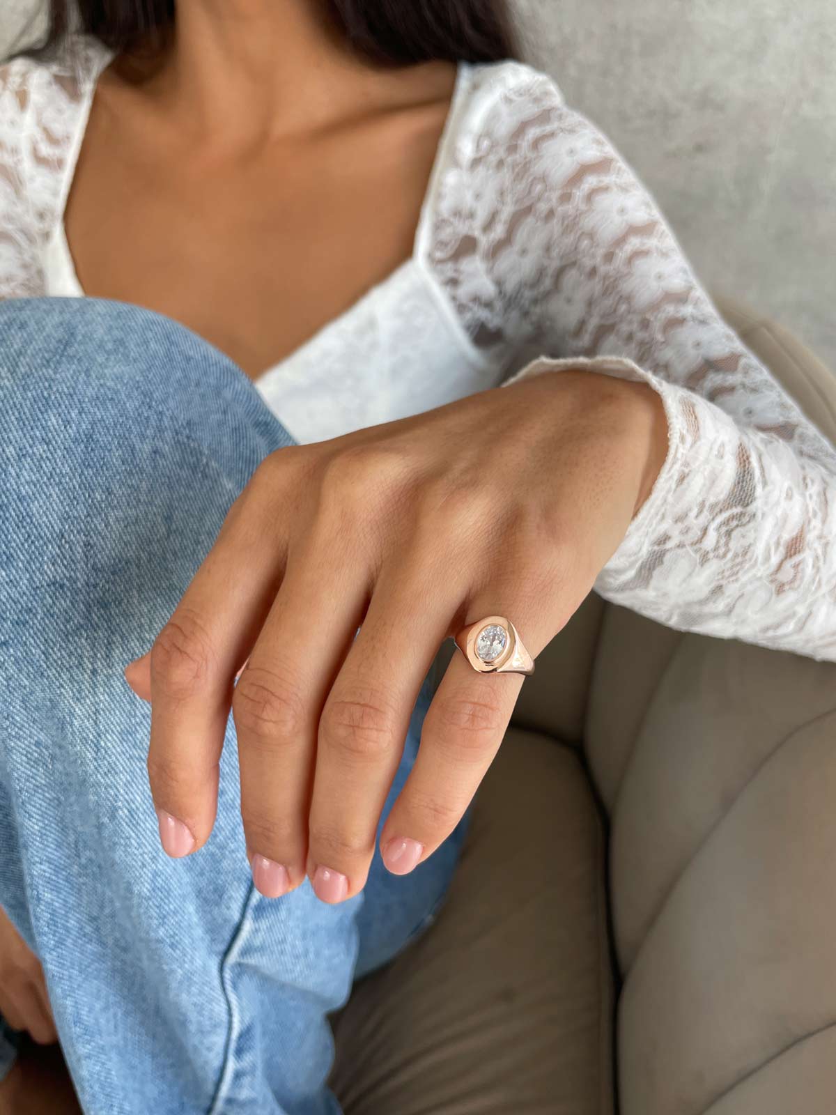 טבעת חותם לזרת סוליטר אליפסה