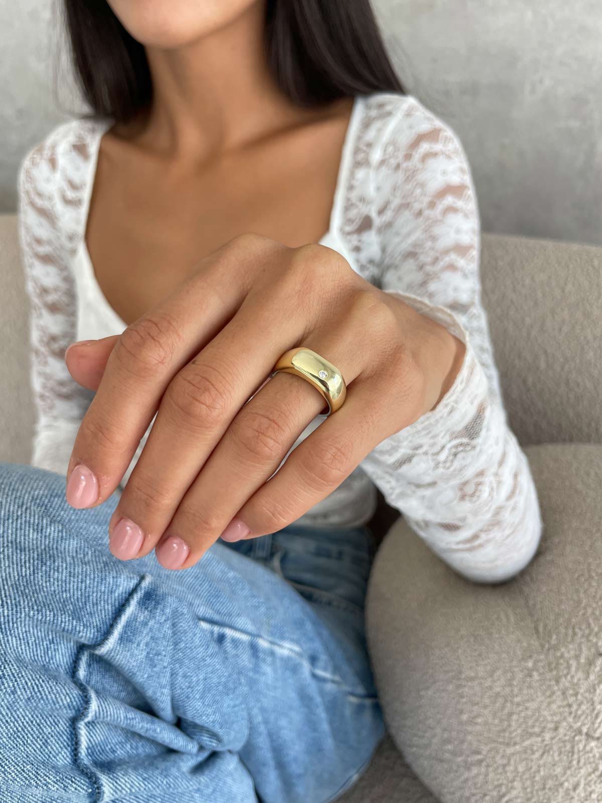 טבעת חותם עבה זירקון קטן