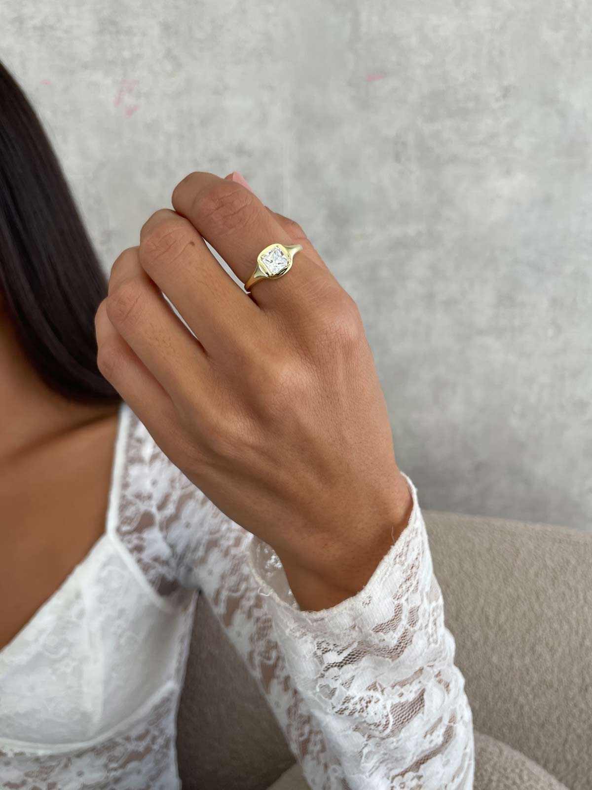 טבעת סוליטר מרובע